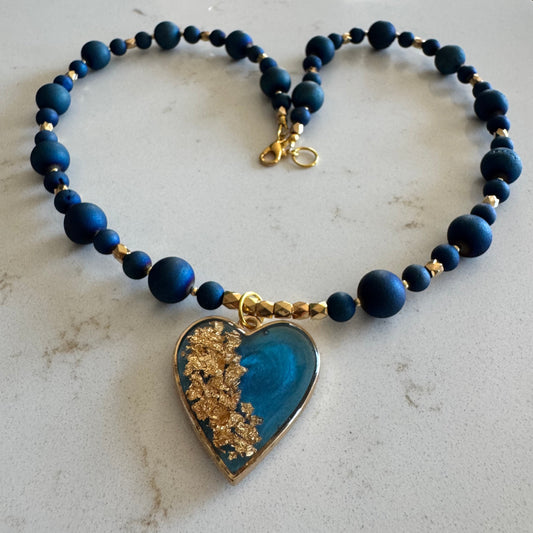 Matte Blue Coated Druzy Agate Gemstone Bead Necklace with Resin and Gold Leaf Heart Pendant