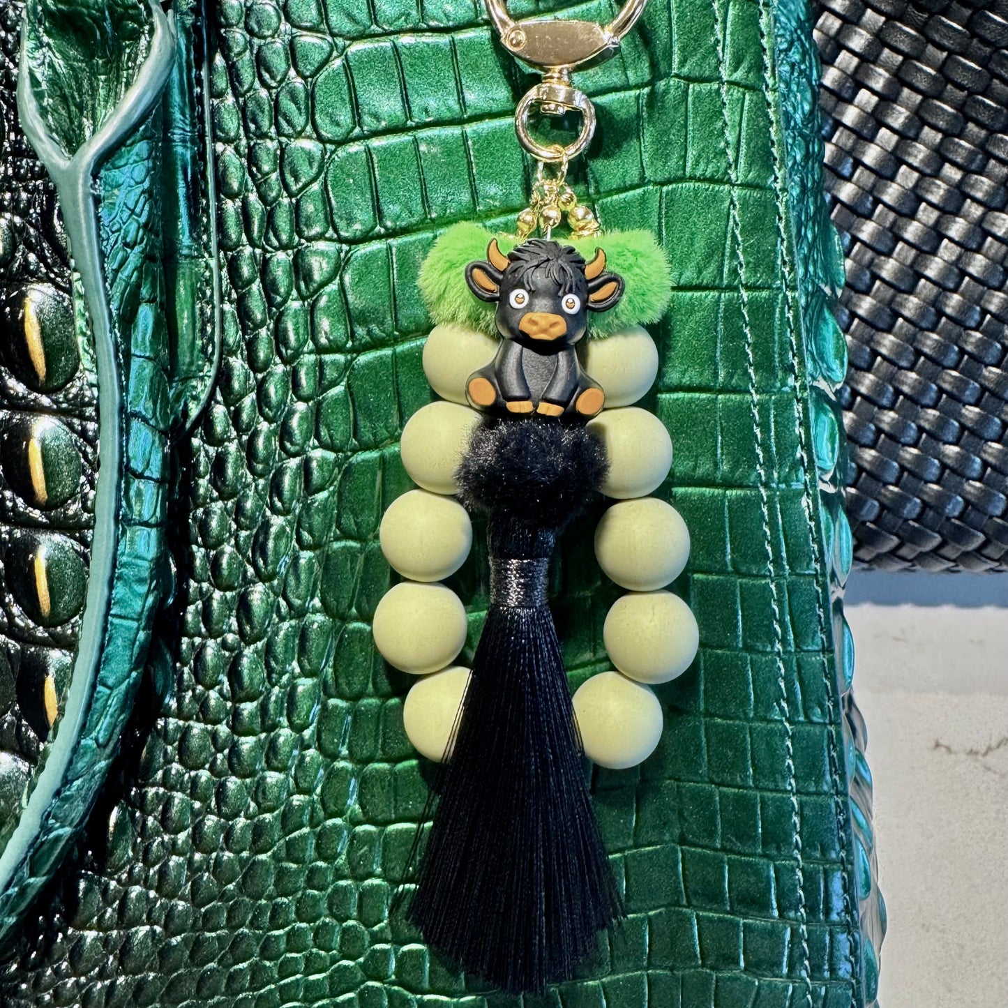 The Moolanie Highland Cow Silicone Bead Keychain